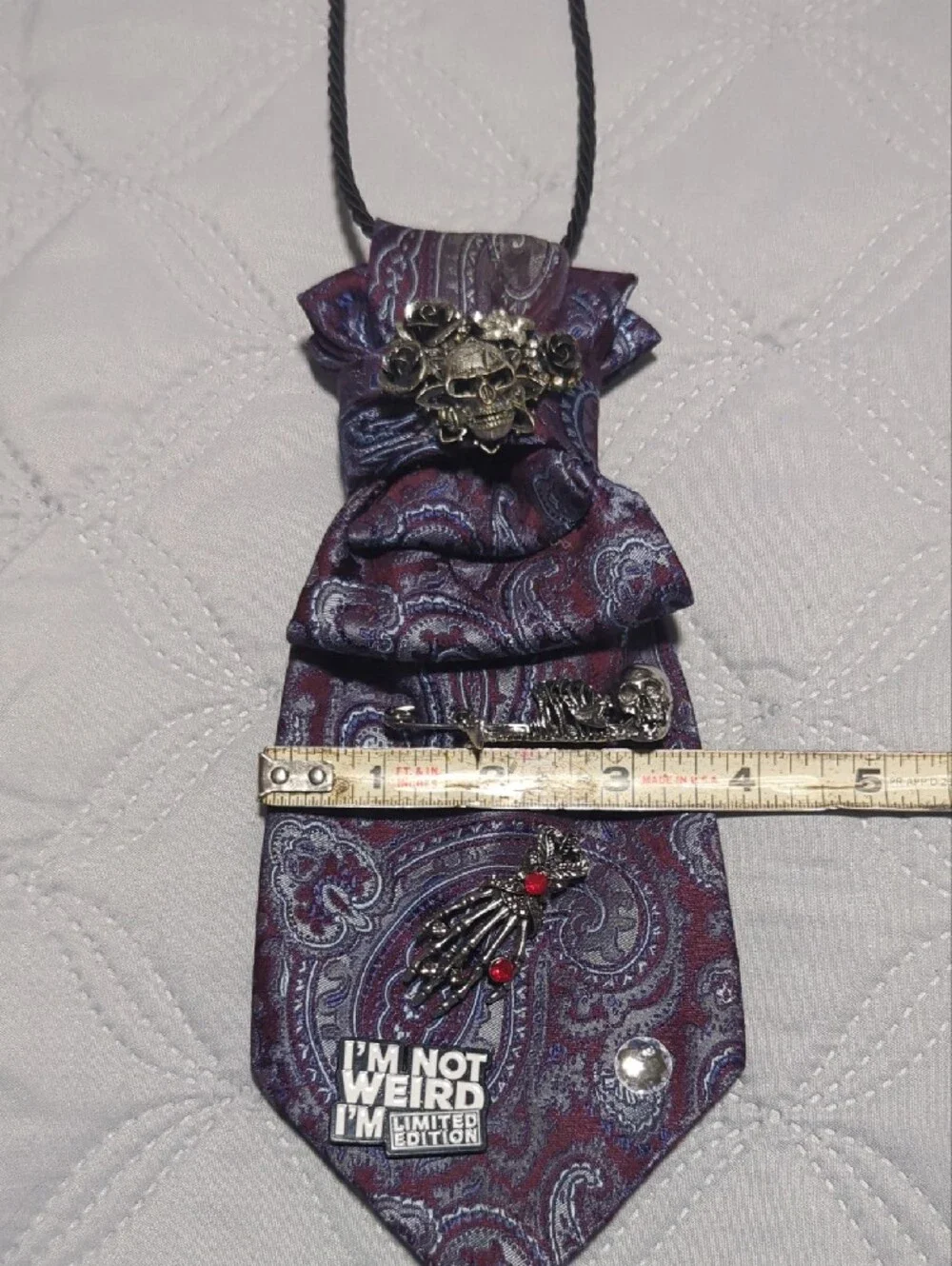 Purple Paisley Gothic Pendant Tie Necklace - Unbranded